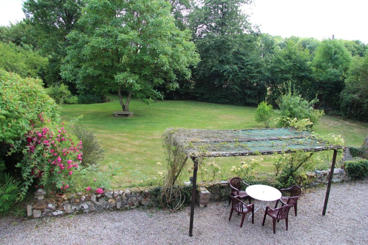 Le Pommenial de la Hérissonnière Saint-Aubin-de-Bonneval Exterior foto